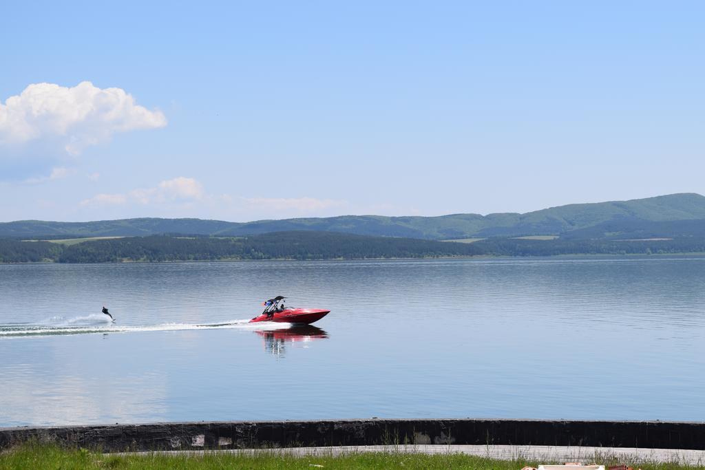 Miza Guest House Shtarkelovo Gnezdo Exterior foto